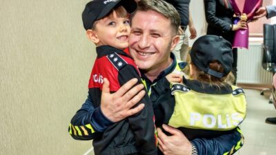 Bilecik’te anaokulu öğrencileri, Türk Polis Teşkilatının 181’inci kuruluş yıl dönümü