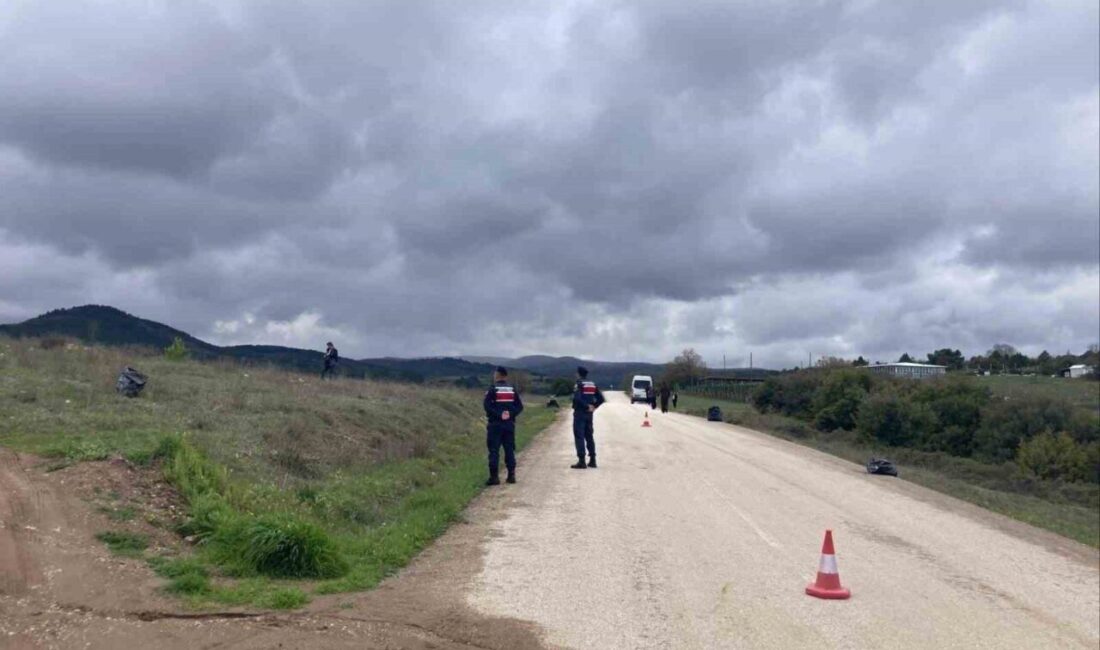 Bilecik’te ’Alışveriş Alışkanlığı Araştırma Proje Ekibi’ tarafından çevre temizliği etkinliği