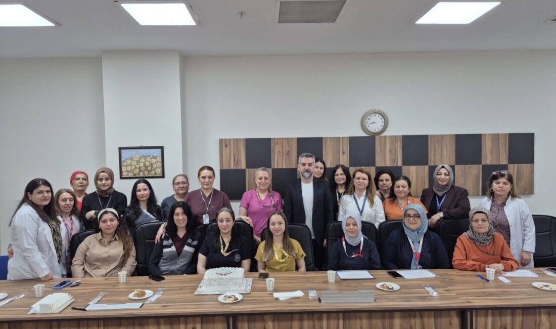 Bilecik’te ‘Ebeler Haftası’ kapsamında ebelerle buluşma gerçekleştirildi. Bilecik Eğitim ve