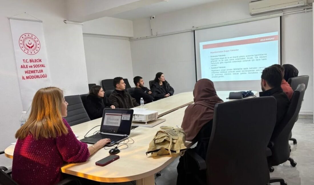 Bilecik’te “Evlenecek Gençlerin Desteklenmesi Projesi” kapsamında evlilik öncesi eğitim programı