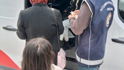 Bilecik’te İl Emniyet Müdürlüğü tarafından göçmen kaçakçılığına yönelik denetim yapıldı.