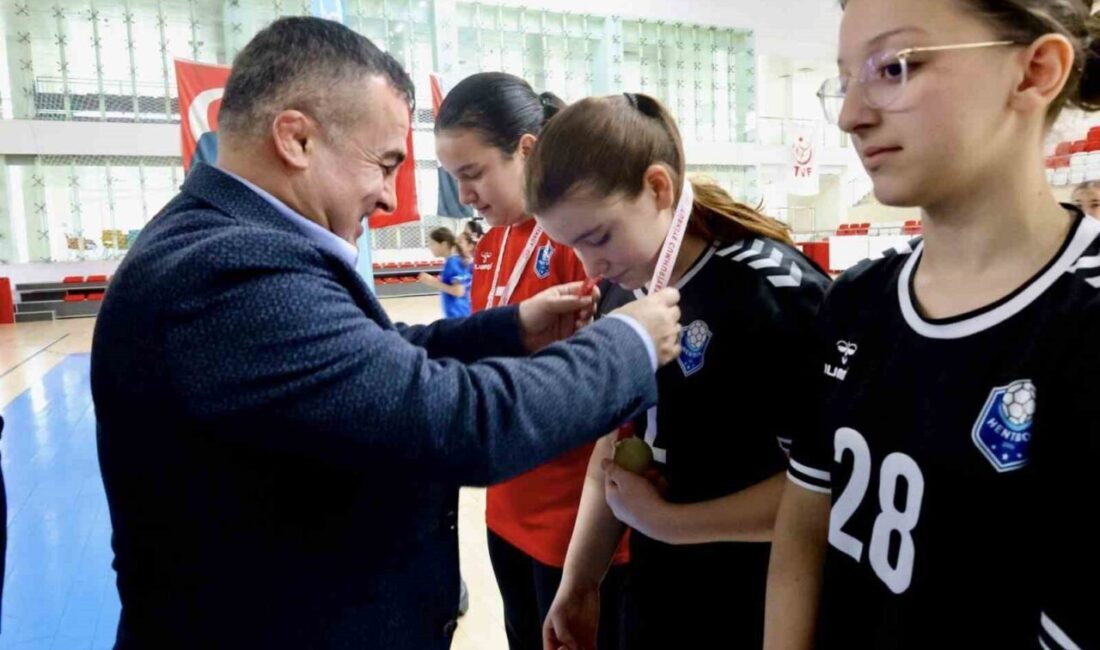 Bilecik Gençlik ve Spor İl Müdürlüğü tarafından düzenlenen Hentbol Küçükler