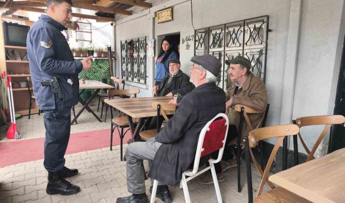 Bilecik’te jandarma ekiplerince vatandaşlara yönelik bilgilendirme faaliyeti gerçekleştirildi. Bilecik İl
