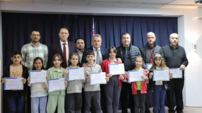 Bilecik’in Bozüyük ilçesinde ‘Maarifin Kalbinde Ramazan’ etkinliği kapsamında düzenlenen yarışmada