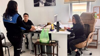 Bilecik’in Bozüyük ilçesinde sağlık çalışanlarına dolandırıcılık ve güvenlik konularında bilgilendirme