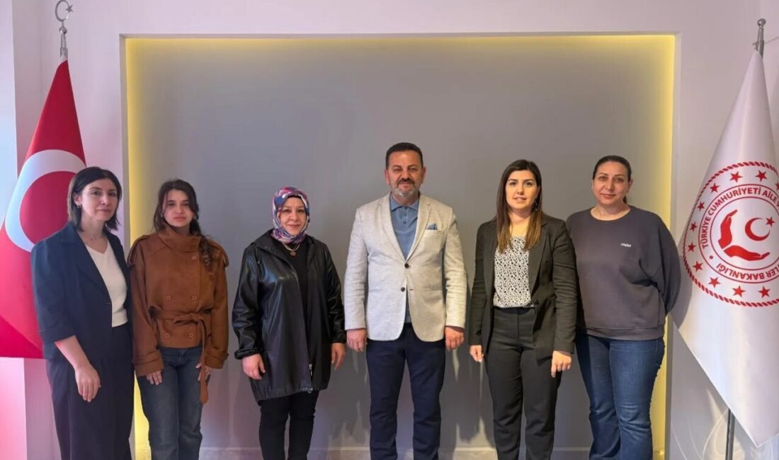 Bilecik’te şehit yakınları ve gaziler için oryantasyon programı başladı. 3713