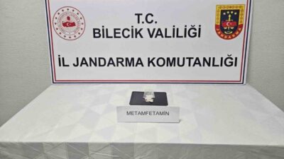 Bilecik’in Bozüyük ilçesinde gerçekleştirilen uyuşturucu operasyonunda 1 şüpheli yakalandı. Edinilen