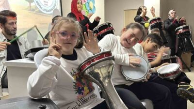 Bolu’da 2 Nisan Dünya Otizm Farkındalık Günü dolayısıyla özel eğitim