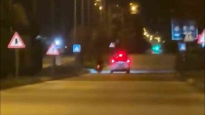 Bolu’da polis ekiplerinin ‘dur’ ihtarına uymayan plakasız motosiklet sürücüsü, yaşanan