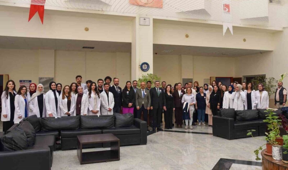 Bilecik Şeyh Edebali Üniversitesi’nde (BŞEÜ) Eczane Hizmetleri Beyaz Önlük Giyme