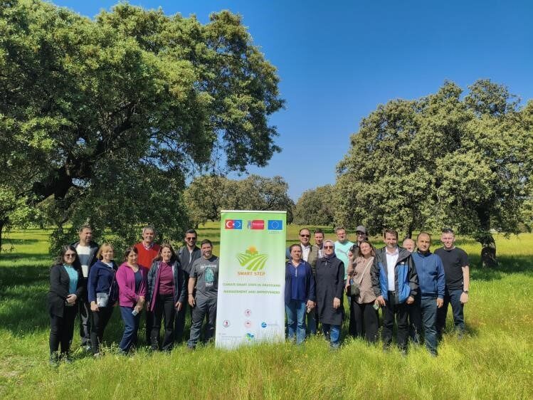 Bilecik Şeyh Edebali Üniversitesi (BŞEÜ), meraların iklim değişikliğine karşı korunmasına