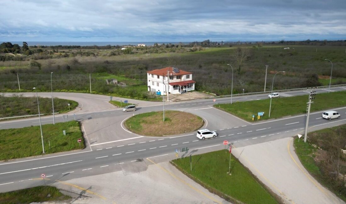 Sakarya’nın Karasu ilçesinde yüzlerce kazanın meydana geldiği öne sürülen dönel