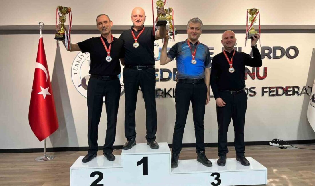 DÜZCE(İHA) – Türkiye 3 Bant Bilardo şampiyonasında Düzce Belediyesi Spor