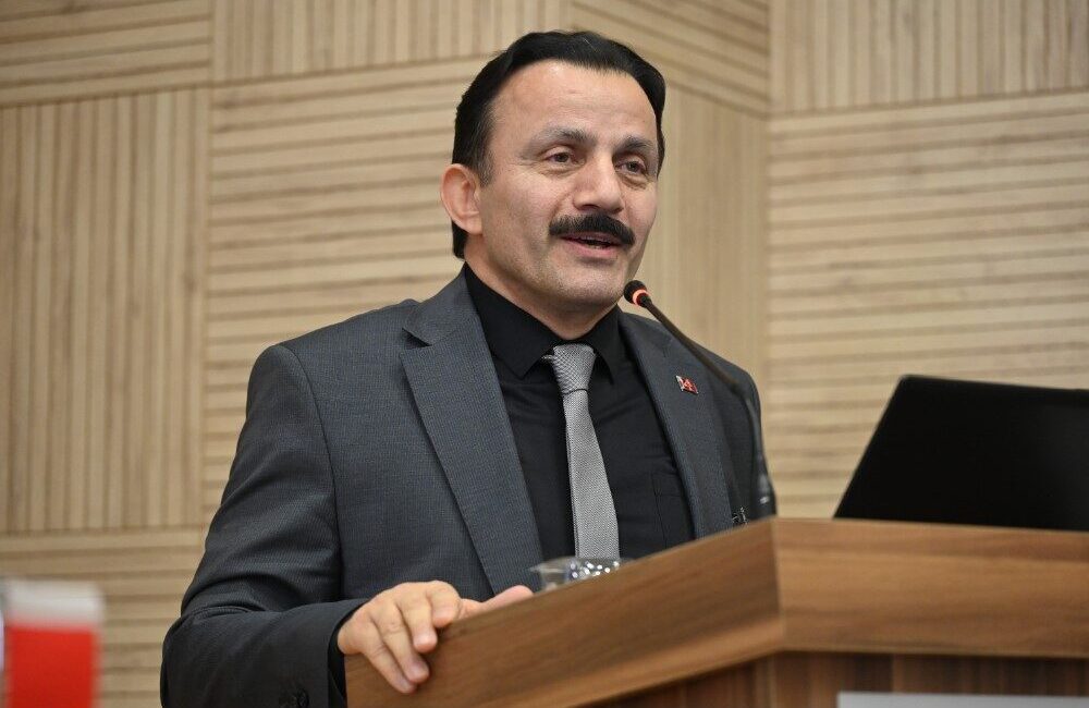 Kastamonu Üniversitesi’nde düzenlenen konferansta konuşan Diyanet İşleri Başkan Yardımcısı Prof.