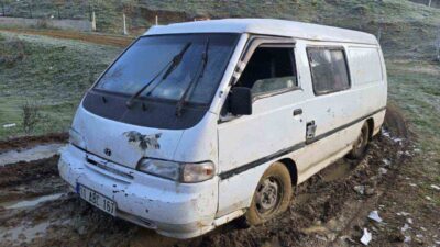 Bilecik’te, ihbar üzerine durdurulan bir araçta kaçak kesildiği belirlenen 4