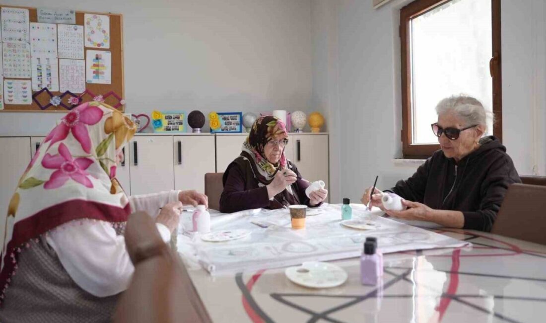 Düzce Belediyesi bünyesinde hizmet veren Ertan Uçar Alzheimer Hastaları Gündüz