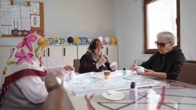 Düzce Belediyesi bünyesinde hizmet veren Ertan Uçar Alzheimer Hastaları Gündüz