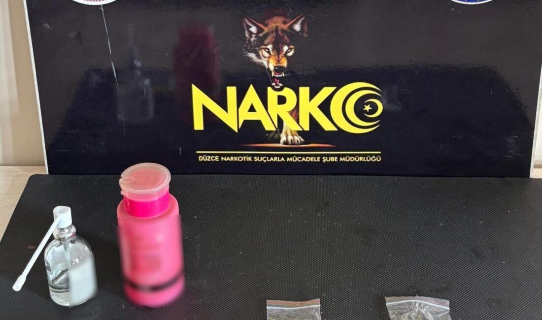 DÜZCE(İHA) – Düzce’de polis ekipleri tarafından uyuşturucu ile mücadele kapsamında
