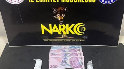 Düzce’de özellikle üniversite bölgesinde uyuşturucu satışı yaptığı tespit edilen 1