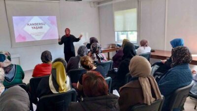 Düzce Belediyesi bünyesinde BELMEK kursiyerlerine yönelik düzenlenen eğitimde, kanserin risk