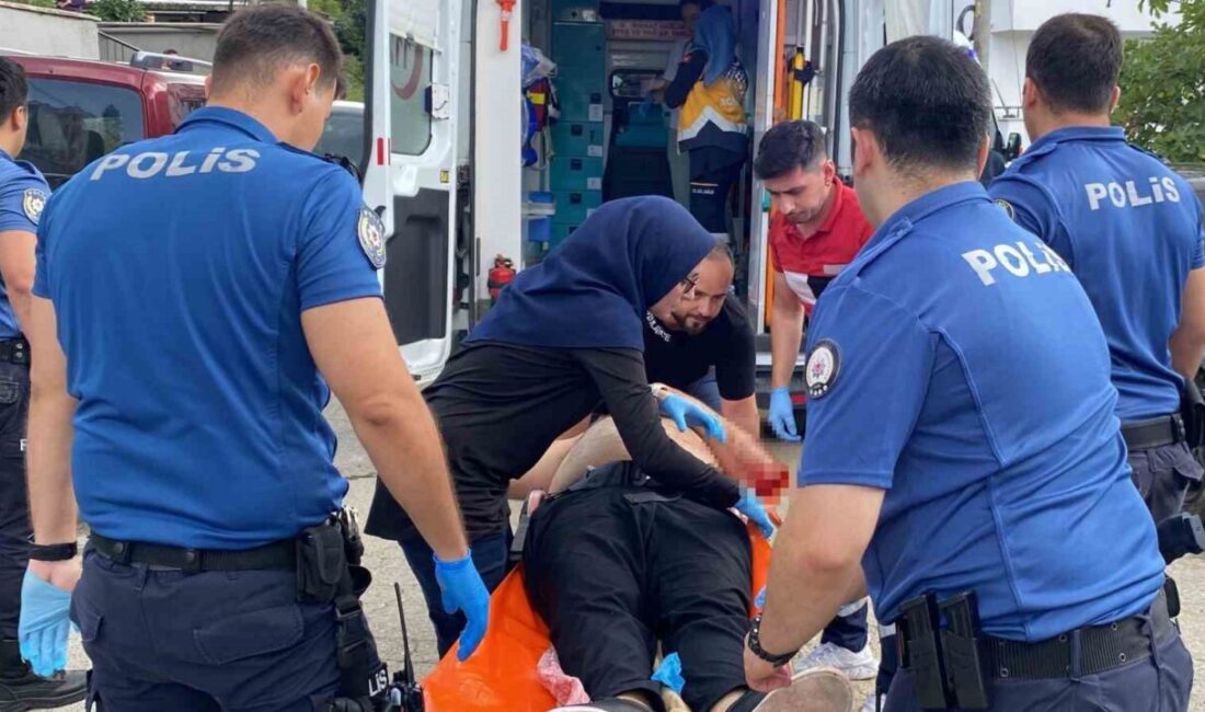 Kocaeli’de boşandığı eşini öldürdüğü, oğlunu da yaraladığı gerekçesiyle yargılanan sanık