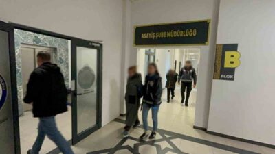 Kocaeli’nin Gebze ilçesinde bir evden 70 bin lira değerinde ziynet