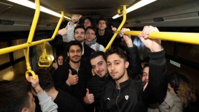Kocaeli’de şubat ayında başlatılan gece otobüsü seferleri, öğrencilerin ve gece