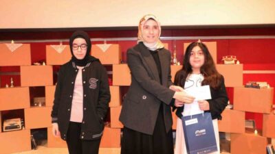 Gebze’de “İyileştiren ve geliştiren kütüphane” temasıyla bu yıl 62’ncisi düzenlenen