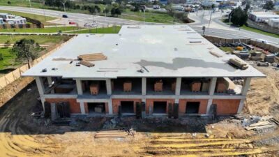 Gebze Millet Bahçesi’nde yapımı süren yeni itfaiye binasında çalışmalar yüzde