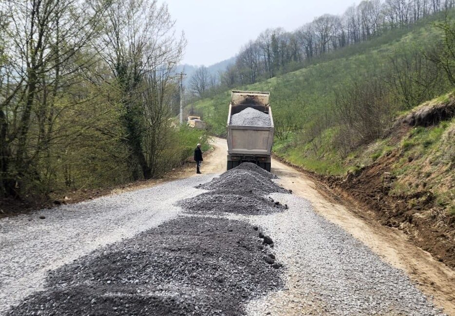 DÜZCE (İHA) – Düzce İl Özel İdaresi tarafından Gümüşova ilçesine