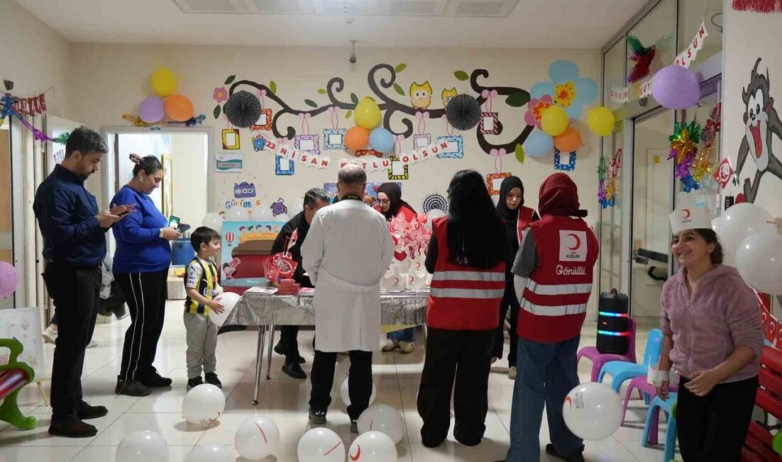 Kastamonu’da hastanede tedavi gören çocuklar, 23 Nisan’ı çeşitli etkinlik ve