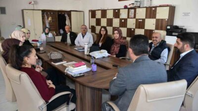 Bilecik İl Müftüsü Ahmet Dilek’ten öğretmenlere ziyaret gerçekleştirildi. Bilecik İl