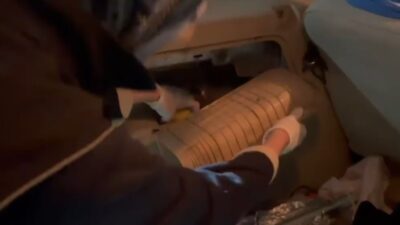 Sakarya İl Emniyet Müdürlüğü ekiplerince İstanbul’dan Samsun’a uyuşturucu sevkiyatı yapacağı