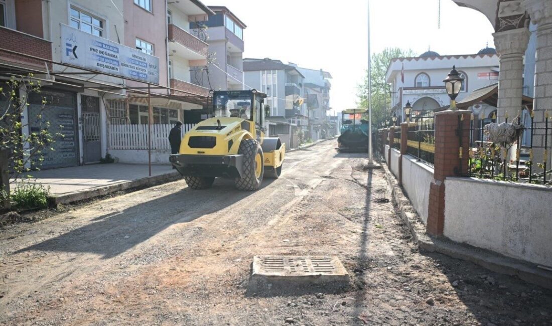 Kartepe’de yürütülen çalışmalar kapsamında İstasyon Mahallesi’ne altyapı hattı döşendi. Mahalleye