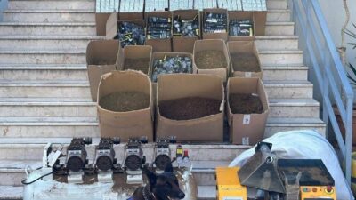 Sakarya’da yapılan kaçakçılık operasyonunda 3 şüpheli gözaltına alındı. İl Jandarma