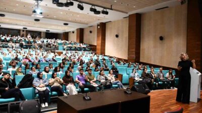 DÜZCE(İHA) – Düzce Üniversitesi Sağlık Bilimleri Fakültesi’nden emekli olan Öğretim