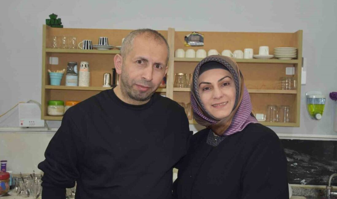 Sakarya’nın Hendek ilçesinde çay ocağı işleten Nezaket ve Murat Mert