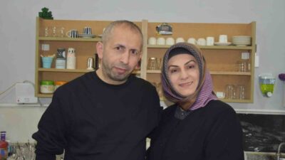 Sakarya’nın Hendek ilçesinde çay ocağı işleten Nezaket ve Murat Mert