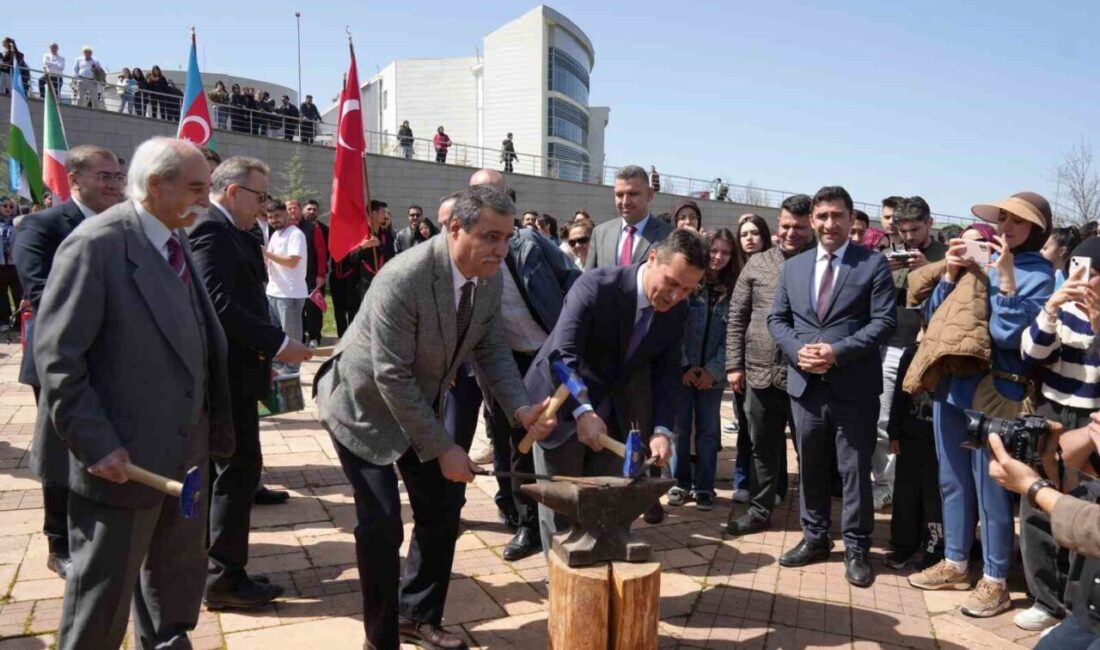 Kastamonu Üniversitesi’nde düzenlenen Nevruz Şenliği, renkli görüntülere sahne oldu. Kastamonu