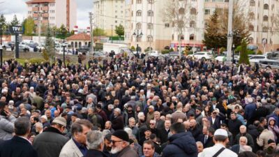 Kastamonu’da 190 hacı adayından oluşan ilk hac kafilesi, dualar eşliğinde