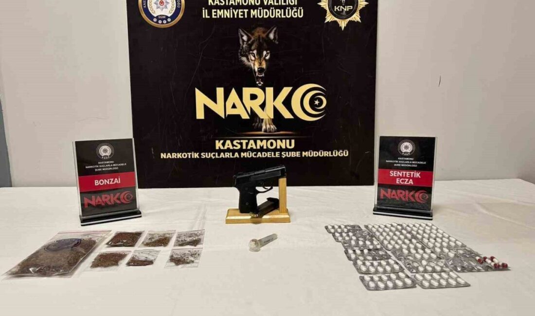 Kastamonu’da polis ekiplerince düzenlenen uyuşturucu operasyonunda 6 şüpheli gözaltına alındı.