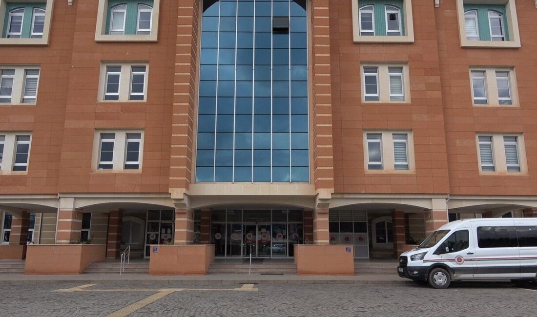 Kastamonu’da kavga ettiği husumetlisini bıçaklayarak öldüren sanık yargılandığı davada haksız