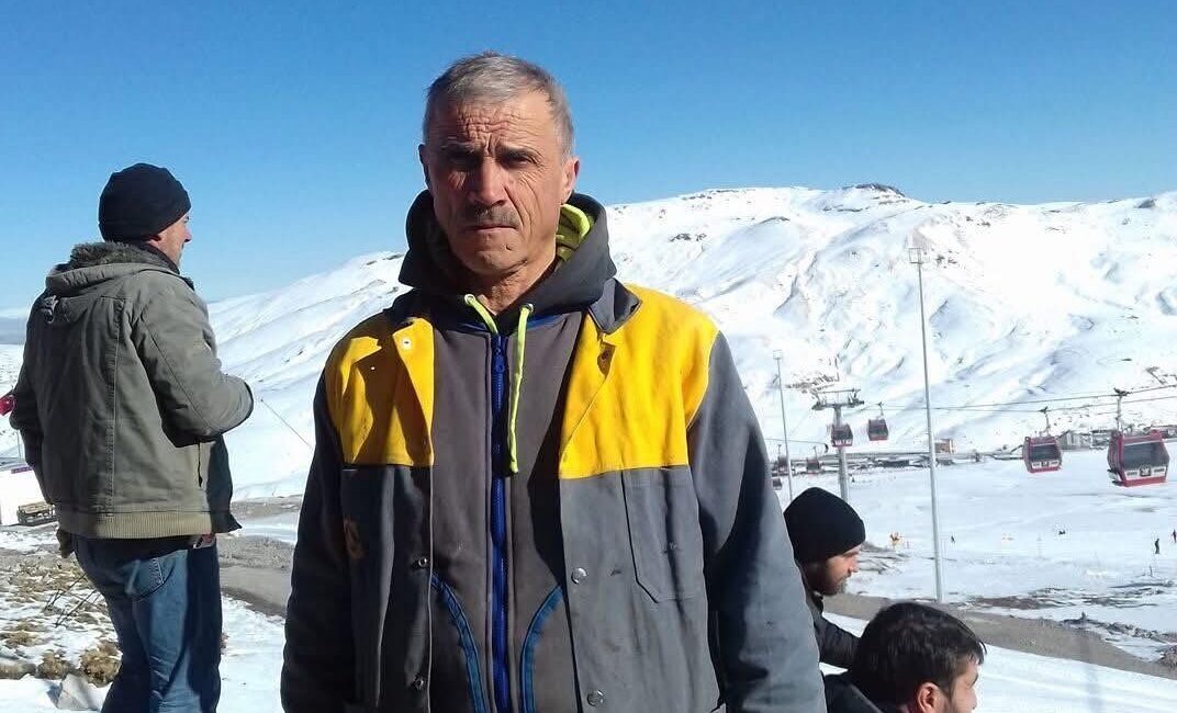 Kastamonu’nun İnebolu ilçesinde kayalıklardan düşerek ağır yaralanan vatandaş, kaldırıldığı hastanede