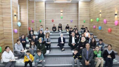 DÜZCE(İHA) – Düzce’nin Cumayeri ilçesinde düzenlenen “Farkındalık Okuması” etkinliğinde protokol