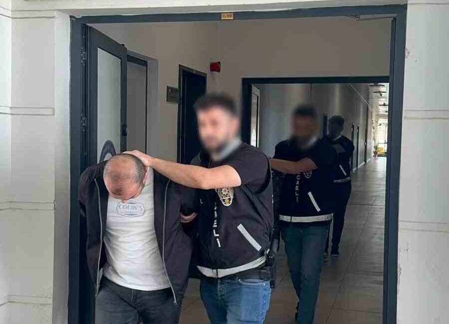 Kocaeli’de vadeli araç alım-satım işiyle faaliyet gösteren işletmenin, vadeli olarak