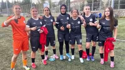 Körfez Gençlerbirliği Kız Futbol takımları, ikinci hafta maçlarında rakiplerini mağlup