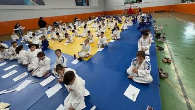 Düzce’de 2026 yılı Nisan ayı judo kuşak sınavı başarıyla gerçekleştirildi.