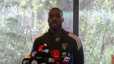 Kocaelisporlu futbolcu Massadio Haidara, “Düşmemek için mücadele eden takımlara karşı