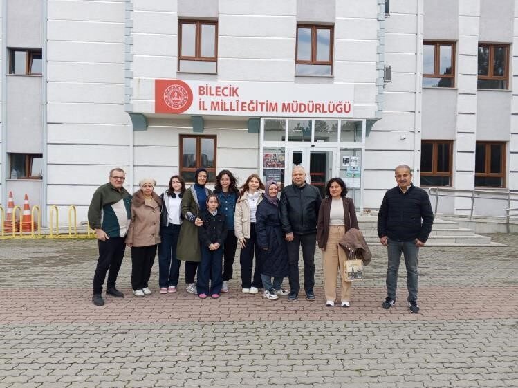 ‘Maziden Atiye Çanakkale’ Programı kapsamında, Bilecik’te alanında öne çıkan öğrenciler