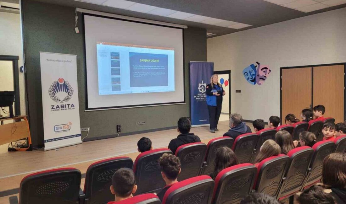 Kocaeli’de zabıta ekipleri, öğrencilerin tüketici hakları konusunda bilinçlenmesi amacıyla okullarda